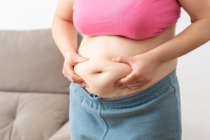 Endokrinologė apie svorio augimą menopauzės metu – kas vyksta organizme?