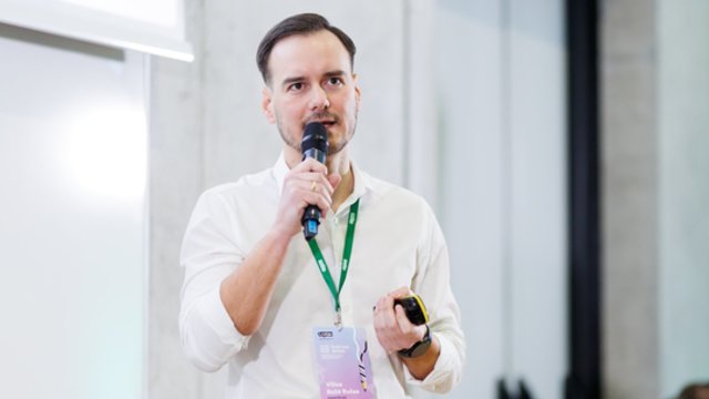 Neišvengiami pokyčiai: patarimai, kaip pasirūpinti su amžiumi silpnėjančiomis akimis