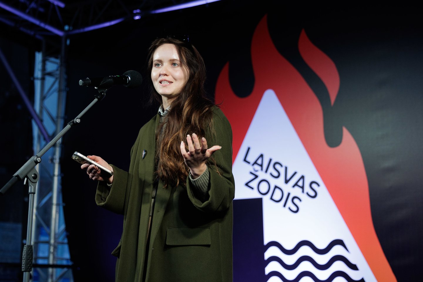 Tūkstantinė minia, rodanti, kad jai ne vis vien: užfiksavo protestą už laisvą žodį<br>V. Skaraičio nuotr.