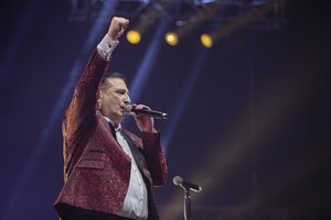 Iš grupės „Hiperbolė“ – liūdna žinia