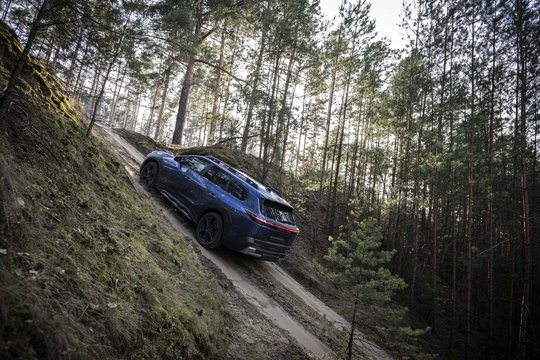 Visiškai elektrinis „Subaru E-Outback“ išbandytas Europoje