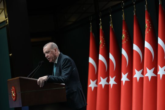 Po Bursos mero įkalinimo kontrolę mieste perėmė Turkijos valdantieji