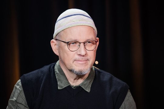 Vytautas V. Landsbergis prisiminė vaikystę – benamius senelius, tėvo ketureilius ir iš tada atsineštas traumas