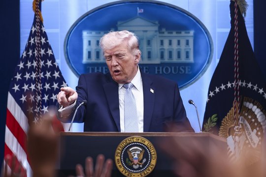 Nepaisant „Artemis II“ sėkmės D. Trumpas agentūrai NASA siunčia nemalonią žinią