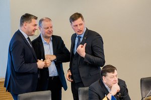 Žinia apie S. Skvernelį pribloškė A. Mazuronį: būčiau statęs krūvą pinigų, kad taip nebus