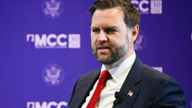 JAV ir Irano derybos: iš J. D. Vance'o – perspėjimas