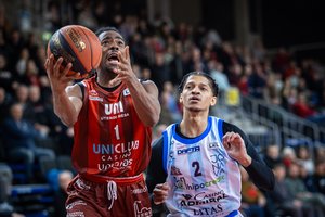 Beprotybė Utenoje – rungtynių baigtį nulėmė be amo šeimininkus palikęs teisėjų sprendimas