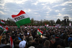 Daugiau nei 100 tūkst. žmonių susirinko į antivyriausybinį mitingą Budapešte
