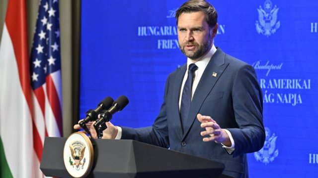 JAV ir Irano derybos – be rezultatų: J. D. Vance'as prakalbo, kas įvyko