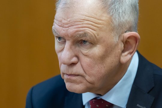 V. P. Andriukaitį sukrėtė žinios apie S. Skvernelį: „Man neišpasakytai sunku tuo patikėti“