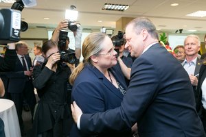 A. Širinskienė su S. Skverneliu apsikeitė žinutėmis: „Elgiasi kaip ir buvo žadėjęs“