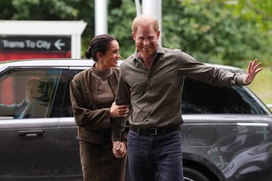 Linčiuojamas Meghan Markle ir princo Harry vizitas Australijoje: vietiniai nesupranta, ką jie čia veikia