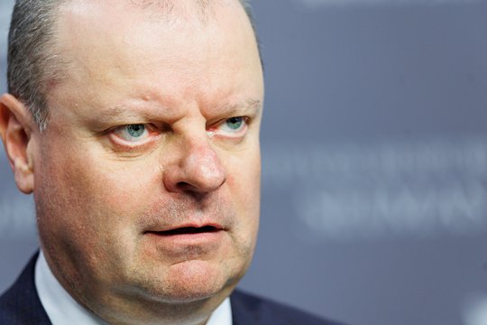 Savo versiją dėl bylos išdėstęs S. Skvernelis kalbėjo tiesiai šviesiai: „Viskas, politinė karjera baigta“