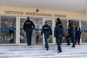 Agresyvią moterį tarnybos metu nušovęs policininkas: daryčiau tą patį, jei nutiktų tokia pat situacija