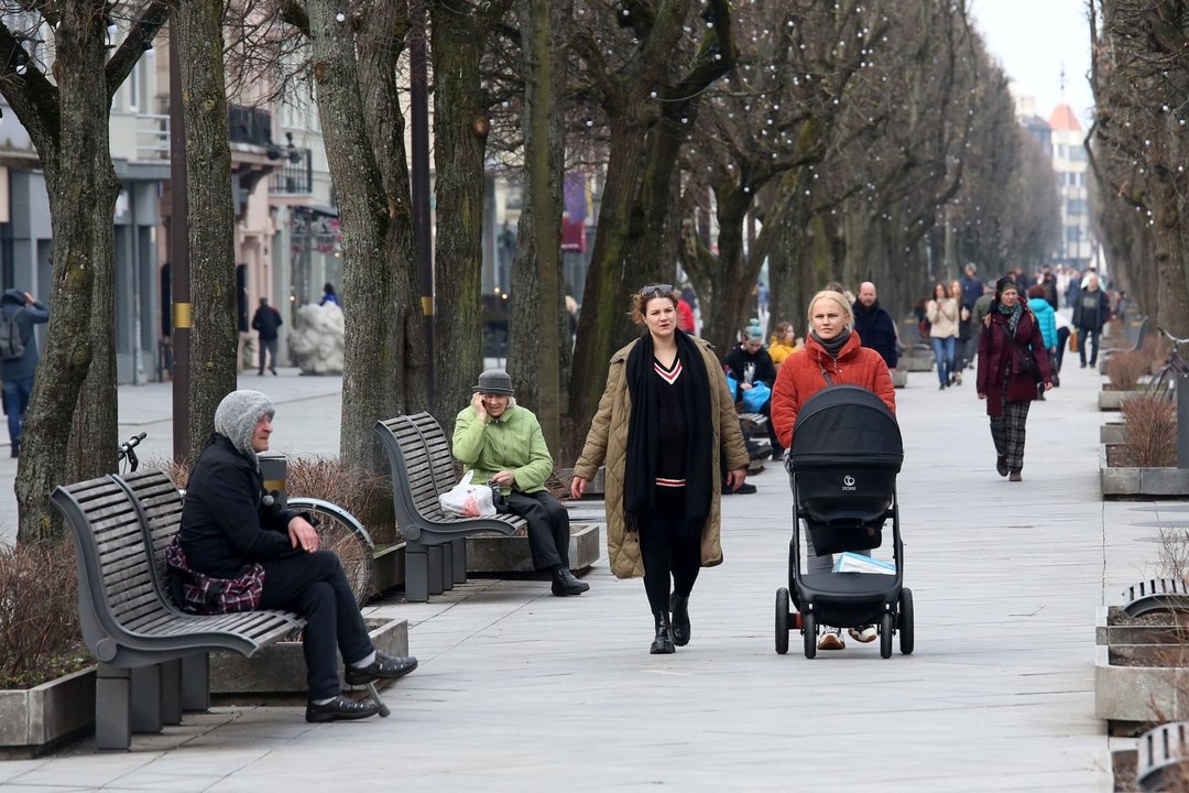 Pensijų pinigų lietus privirs košės, o ekonomistai jau dabar įspėja apie pavojų: „Nuo rudens turėsime labai liūdną tendenciją“