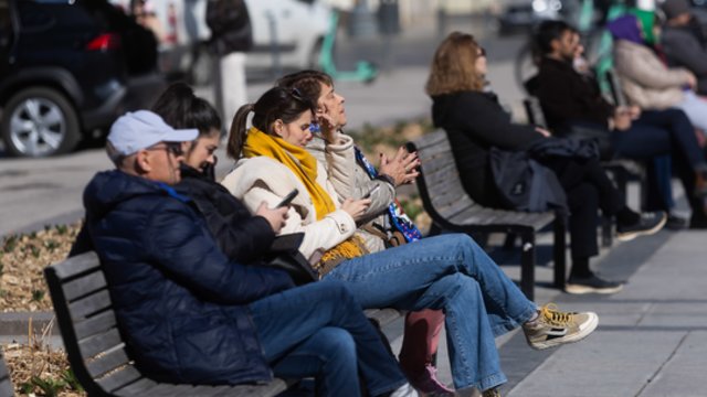 Savaitės vidurys džiugins šiluma: termometro stulpeliai rodys per 17 laipsnių