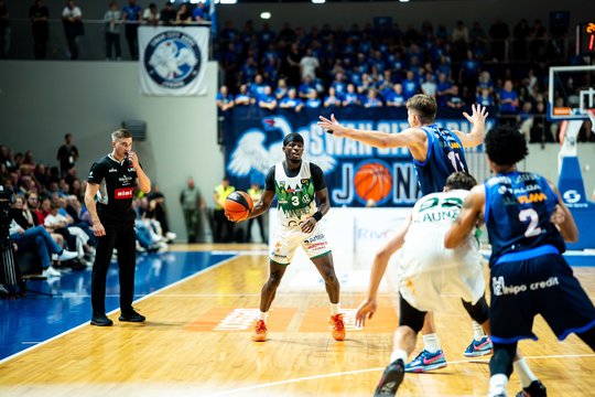 Problemų Jonavoje neturėjęs „Žalgiris“ tęsia dominavimą