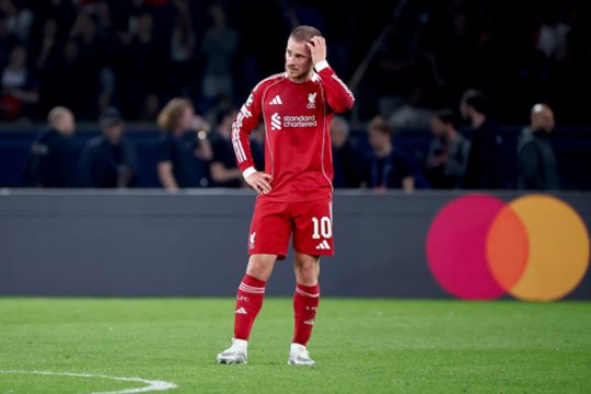 „Liverpool“ ir „Barcelona“ siekia išsikapstyti iš beviltiškos padėties