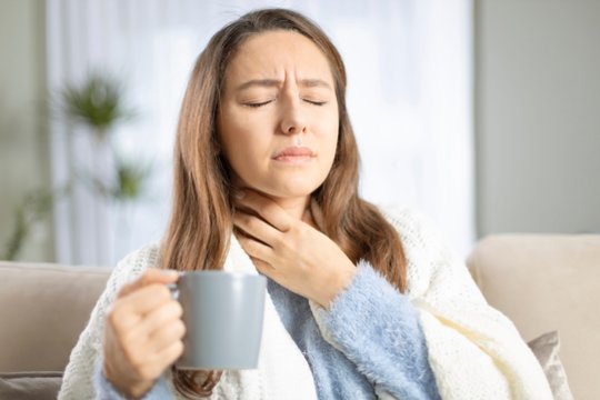 Už peršalimo simptomų – pirmieji itin sunkios ligos požymiai: į šitai privalote atkreipti dėmesį