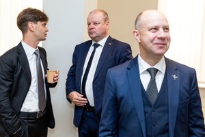 Seime – permainų vėjai: netrukus susiformuos nauja frakcija, o koalicija praras du narius