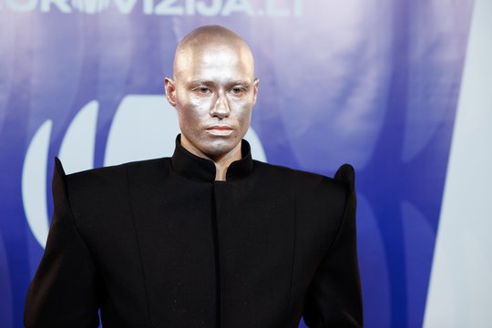„Eurovizijai“ besiruošiantis Lion Ceccah pirmąkart prasitarė apie širdies draugą
