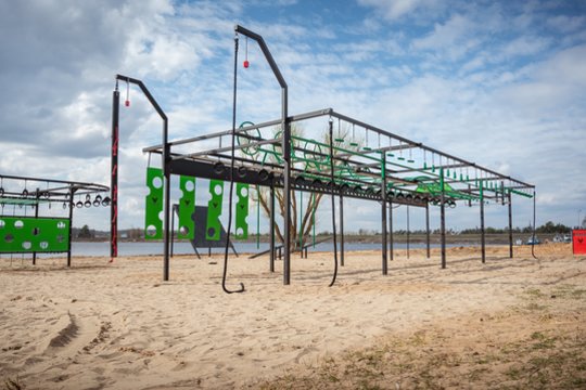 Kaune – nauja erdvė aktyviam laisvalaikiui: atidaryta dar viena OCR kliūčių trasa