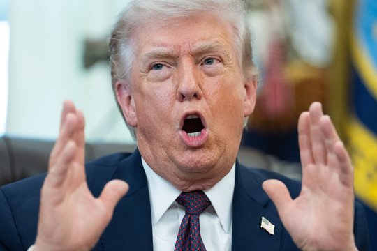 Donaldas Trumpas skambiai pasisakė apie karą Ukrainoje