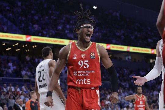 Į trejetą pakilęs „Real“ sutalžė „Crvena Zvezda“ ir privertė serbus kovoti Eurolygos įkrintamosiuose mačuose