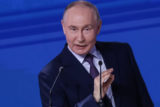 Karas Ukrainoje. Rusija vėl bando įtraukti Baltarusiją į karą: V. Zelenskis įvardijo, kas vyksta šalia sienos