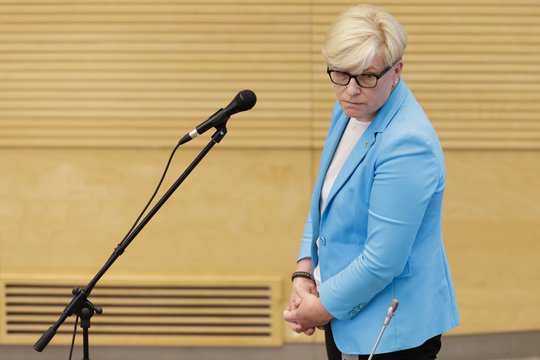 Naujausiuose reitinguose – aiškus gyventojų signalas I. Ruginienei ir J. Olekui