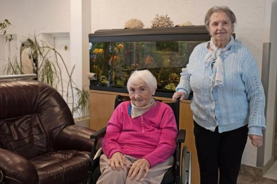 Šimtmetį pasitinkančios moterys prabilo be pagražinimų: karo, darbo ir ilgo gyvenimo kaina