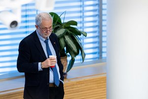 Prieš socdemų valią dėl LRT pasukęs Linas Balsys prakalbo apie įžvelgiamą dviejų partijų susitarimą