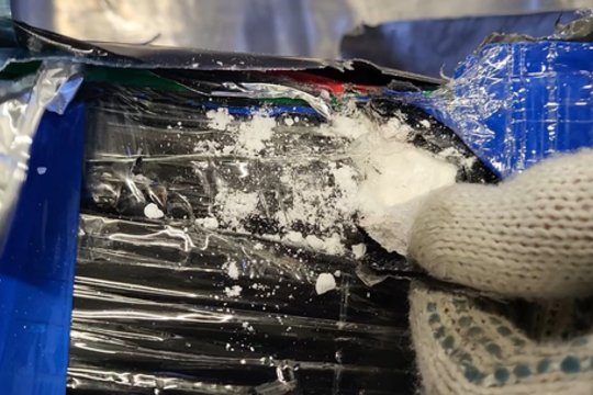 Pareigūnai pramušė schemą: kompresoriuose slėptas kokainas vertas dešimčių milijonų