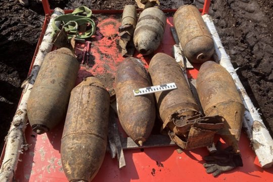 Išminuotojų „derlius“: vos per mėnesį skirtingose Lietuvos vietose − 252 sprogmenys