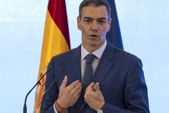 Ispanijoje susirinkę pasaulio kairiųjų jėgų lyderiai pasisako prieš kraštutinių dešiniųjų stiprėjimą