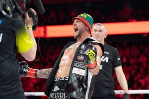 Neįtikėtinas „UTMA 18“ kovų fejerverkas – D. Dirksčio piršlybos su O. Pikul, apgintas muaythai diržas ir S. Maslobojevo triumfas