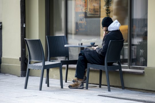 Apklausa: kas šeštas gyventojas mano, kad reikalai Lietuvoje krypsta į blogąją pusę