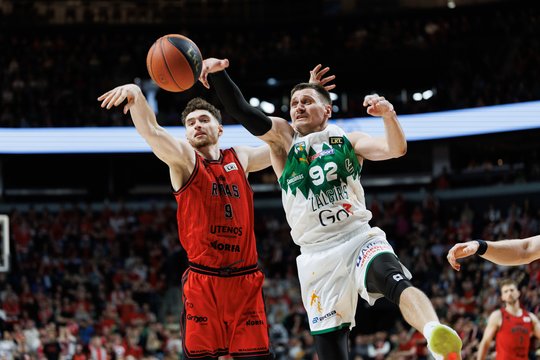 Net be keturių lyderių „Žalgiris“ neįkandamas „Rytui“ – Vilnius pralaimėjo ir ketvirtą tarpusavio mūšį