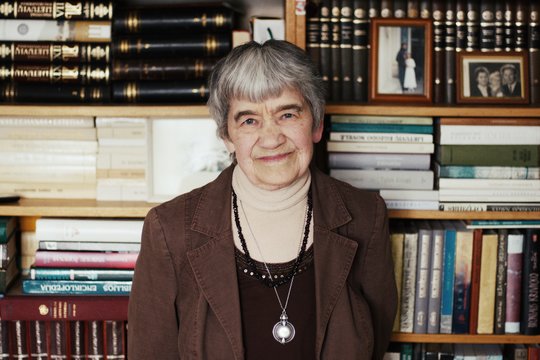 Mirė poetė Aldona Elena Puišytė