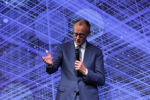 F. Merzas teigia palaikantis gerus asmeninius santykius su Trumpu