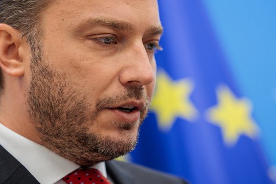 J. Taminskas nemato poreikio ES lygiu kelti klausimą dėl rusiškos vėžės į Kaliningradą išmontavimo