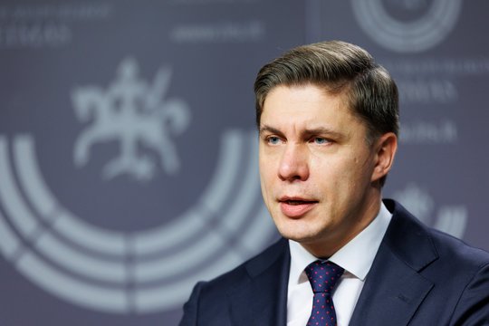 M. Sinkevičius kovo pabaigoje sužinojo apie I. Vėgėlės ir R. J. Jankūno pasitraukimą: išsiskiriame korektiškai