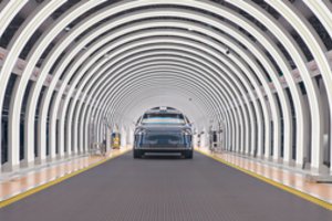 Dar neregėta: kinų konstruktoriai pritaikė automobilį ir gamtiniams reikalams atlikti