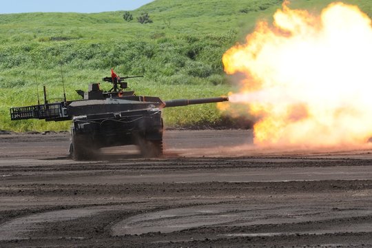 Japonijos tanke žuvo trys kariai