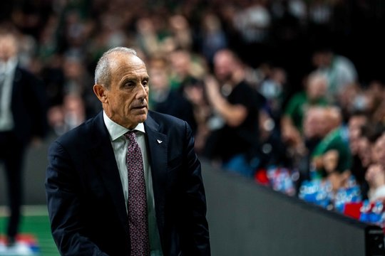 E. Messina – tarp kandidatų treniruoti Europos taurės komandą