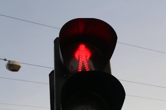 Po konflikto gatvėje vairuotojas apšaudė neleistinoje vietoje per gatvę ėjusį pėsčiąjį