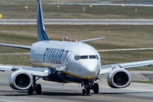 „Ryanair“ keičia registracijos ir bagažo taisykles