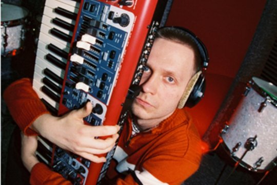 Debiutinį minialbumą „Sapnai“ pristatantis Tuomas Rãsa: „Tikiu nuoširdumu kūryboje“