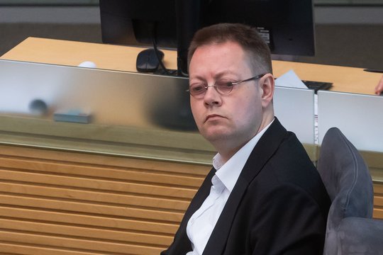 Seimas patvirtino A. Radčenką Seimo kontrolieriumi