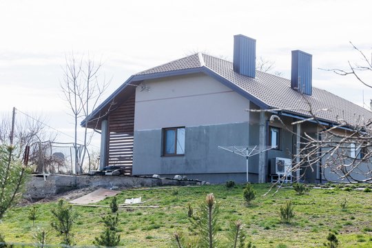 Iš tragedijos vietos – naujausi sodybos vaizdai: kur rastas Manto Sadausko kūnas